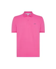 polo fuxia da uomo con logo ricamato sul petto | SUN68