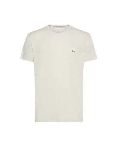 t-shirt bianco panna da uomo con logo ricamato sul petto | SUN68 t-shirt bianco panna da uomo con logo ricamato sul petto | SUN68