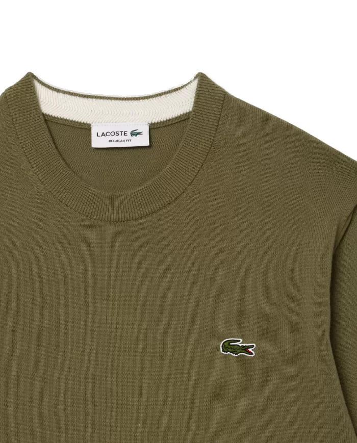 LACOSTE Maglia Uomo AH1985 A-EP in jersey di cotone organico, dettaglio stripe e coccodrillo ricamato BMY VERDE CACHI LACOSTE Maglia Uomo AH1985 A-EP in jersey di cotone organico, dettaglio stripe e coccodrillo ricamato BMY VERDE CACHI
