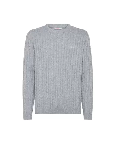 Maglia uomo grigio medio in lana con logo ricamato K44155| SUN68 Maglia uomo grigio medio in lana con logo ricamato K44155| SUN68