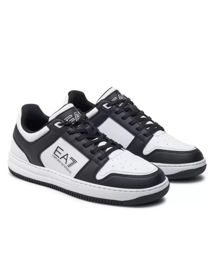 Sneakers nere e bianche uomo stile skater | EA7 Sneakers nere e bianche uomo stile skater | EA7