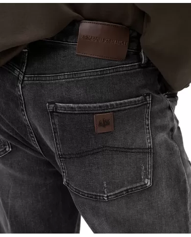 Jeans Uomo grigio con dettaglio strappo 6DZJ82 Z1YTZ | ARMANI EXCHANGE Jeans Uomo grigio con dettaglio strappo 6DZJ82 Z1YTZ | ARMANI EXCHANGE