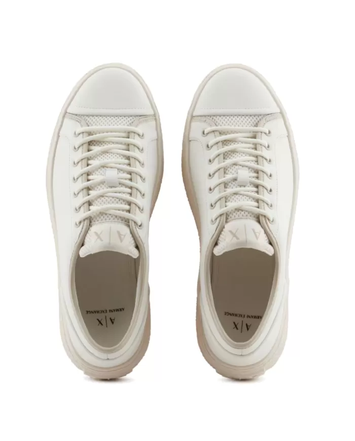 Sneakers Uomo bianche in pelle XUX243 XV913|ARMANI EXCHANGE