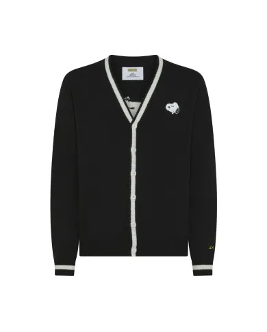SUN68 Cardigan Uomo K45184 CARDIGAN PEANTUS AI 25/26 lana con peantus applicato sul retro 11 NERO SUN68 Cardigan Uomo K45184 CARDIGAN PEANTUS AI 25/26 lana con peantus applicato sul retro 11 NERO