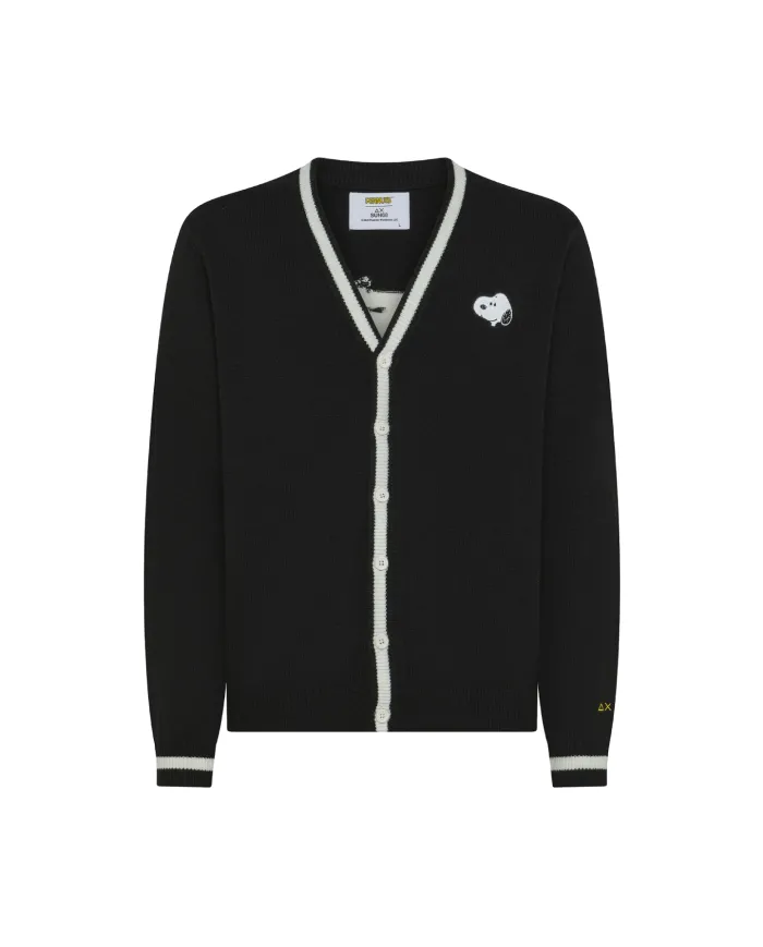 SUN68 Cardigan Uomo K45184 CARDIGAN PEANTUS AI 25/26 lana con peantus applicato sul retro 11 NERO SUN68 Cardigan Uomo K45184 CARDIGAN PEANTUS AI 25/26 lana con peantus applicato sul retro 11 NERO
