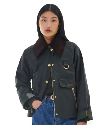 BARBOUR Giacca Donna LWX1333 CATTON AI 25/26 cotone classico con gancetto SG51 sage/ancient BARBOUR Giacca Donna LWX1333 CATTON AI 25/26 cotone classico con gancetto SG51 sage/ancient