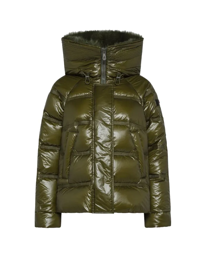 PEUTEREY Piumino Donna PED512301181752 TAKAN RP MID FUR AI 25/26 regular con colletto alzato 689 Verde Fogliame PEUTEREY Piumino Donna PED512301181752 TAKAN RP MID FUR AI 25/26 regular con colletto alzato 689 Verde Fogliame