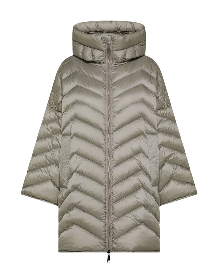 SEVENTY Poncho Donna PM0169 500103 AI 25/26 stile piumino trapuntato 041 GHIACCIO SEVENTY Poncho Donna PM0169 500103 AI 25/26 stile piumino trapuntato 041 GHIACCIO