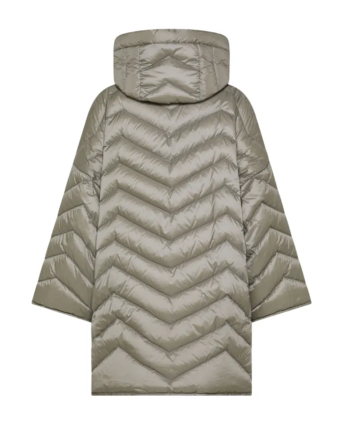 SEVENTY Poncho Donna PM0169 500103 AI 25/26 stile piumino trapuntato 041 GHIACCIO SEVENTY Poncho Donna PM0169 500103 AI 25/26 stile piumino trapuntato 041 GHIACCIO