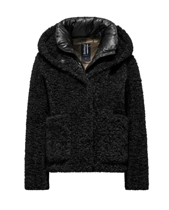 BOMBOOGIE Cappotto Donna GW9191 SFC5 POCKETS AI 25/26 regular con ecopelliccia in teddy 90 BLACK BOMBOOGIE Cappotto Donna GW9191 SFC5 POCKETS AI 25/26 regular con ecopelliccia in teddy 90 BLACK