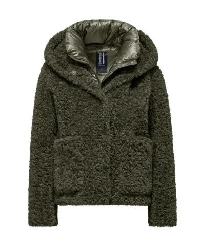 BOMBOOGIE Cappotto Donna GW9191 SFC5 POCKETS AI 25/26 regular con ecopelliccia in teddy 365 D.moss green BOMBOOGIE Cappotto Donna GW9191 SFC5 POCKETS AI 25/26 regular con ecopelliccia in teddy 365 D.moss green