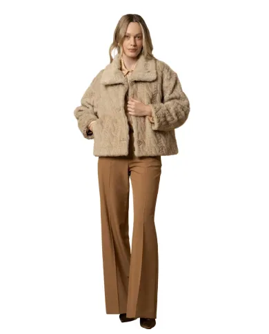 KOCCA Cappotto Donna A25PCA7548ABUN0000 MARIELIES AI 25/26 in ecopelliccia a trecce 30357 NOCCIOLA KOCCA Cappotto Donna A25PCA7548ABUN0000 MARIELIES AI 25/26 in ecopelliccia a trecce 30357 NOCCIOLA