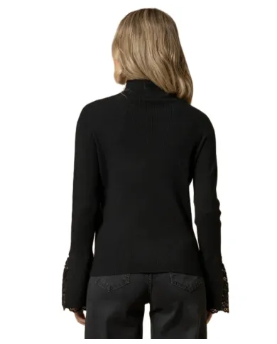 KOCCA Lupetto Donna A25PMA7362ABUN0000 CLARENNA AI 25/26 con polsini svasati in pizzo 00016 NERO KOCCA Lupetto Donna A25PMA7362ABUN0000 CLARENNA AI 25/26 con polsini svasati in pizzo 00016 NERO