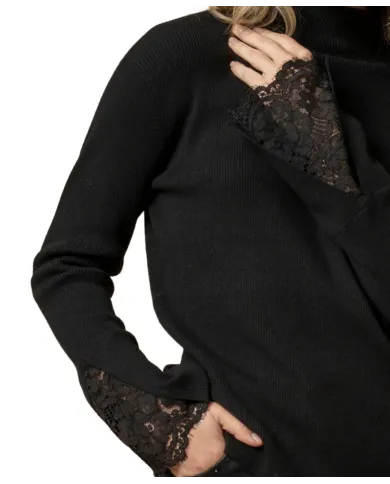KOCCA Lupetto Donna A25PMA7362ABUN0000 CLARENNA AI 25/26 con polsini svasati in pizzo 00016 NERO KOCCA Lupetto Donna A25PMA7362ABUN0000 CLARENNA AI 25/26 con polsini svasati in pizzo 00016 NERO