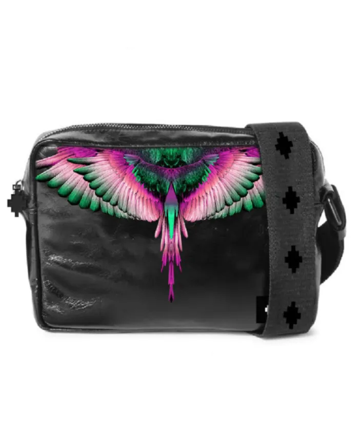 COUNTY OF MILAN Borsa Donna COMAF250146 AI 25/26 ecopelle con dettaglio wings 02 nero/pink wings COUNTY OF MILAN Borsa Donna COMAF250146 AI 25/26 ecopelle con dettaglio wings 02 nero/pink wings