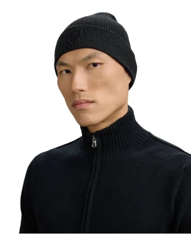 BLAUER Berretto Uomo 25WBLUA05296-005794 OLIVER AI 25/26 tinto in capo a costina 999 NERO BLAUER Berretto Uomo 25WBLUA05296-005794 OLIVER AI 25/26 tinto in capo a costina 999 NERO