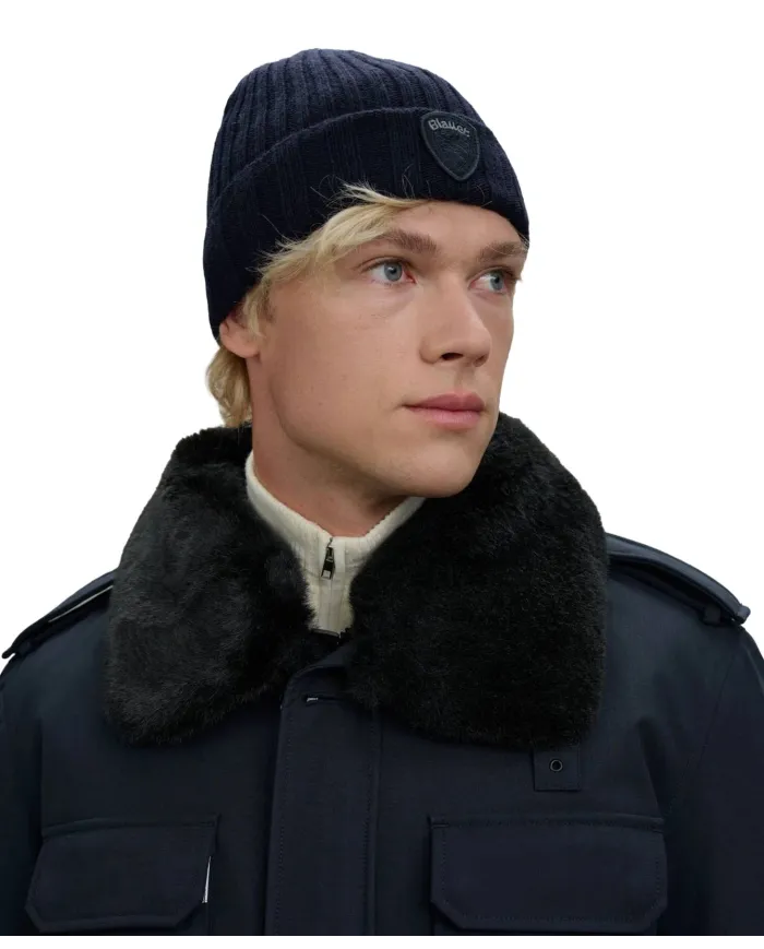BLAUER Berretto Uomo 25WBLUA05298-006127 KENWOOD AI 25/26 a costina larga con risvolto 888 BLU BLAUER Berretto Uomo 25WBLUA05298-006127 KENWOOD AI 25/26 a costina larga con risvolto 888 BLU