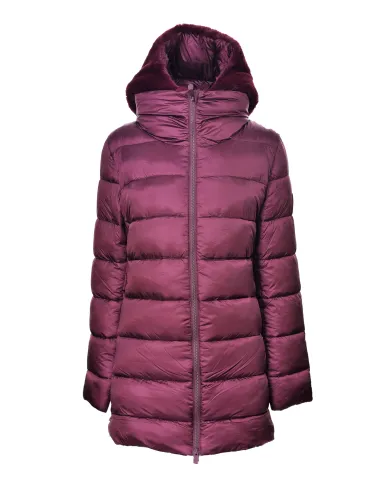 SAVE THE DUCK Piumino Donna D0280W JADE21 MATILDA AI 25/26 nylon regular con cappuccio pelliccia 70011 WINE RED SAVE THE DUCK Piumino Donna D0280W JADE21 MATILDA AI 25/26 nylon regular con cappuccio pelliccia 70011 WINE RED