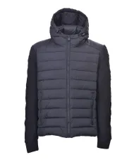 SAVE THE DUCK Piumino Uomo D32488 ROMI21 FEN AI 25/26 con cappuccio e inserti in maglina 90010 BLUE BLACK SAVE THE DUCK Piumino Uomo D32488 ROMI21 FEN AI 25/26 con cappuccio e inserti in maglina 90010 BLUE BLACK