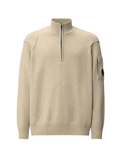 C.P. COMPANY Maglia Uomo 19CMKN709A 110149A AI 25/26 lana con colletto alto M13 off white mel.