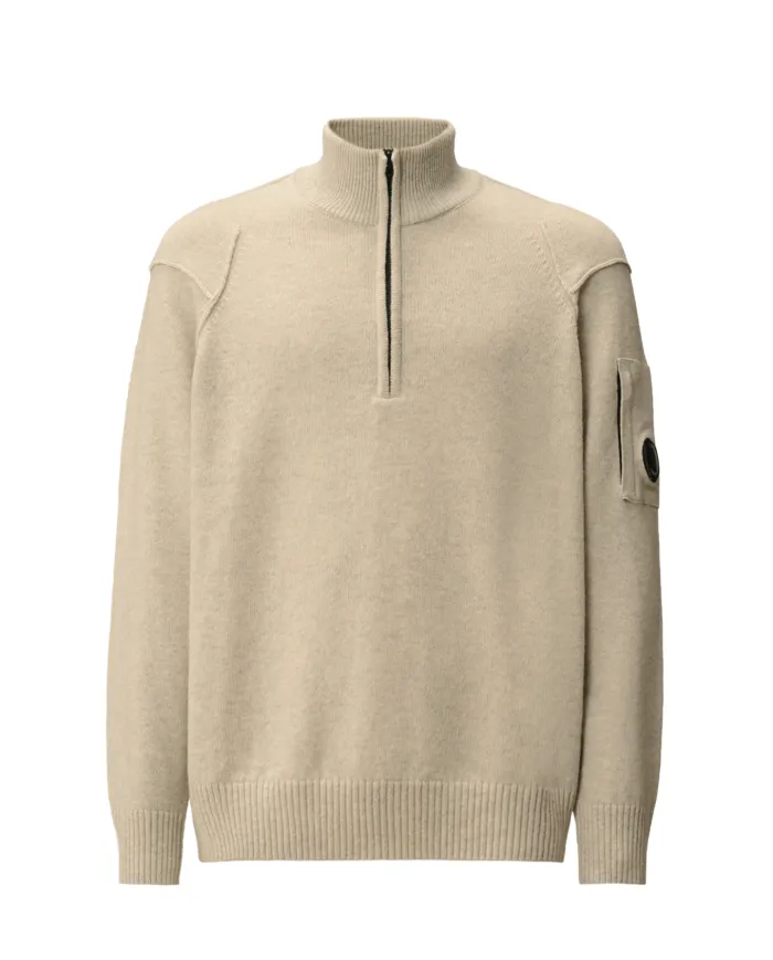 C.P. COMPANY Maglia Uomo 19CMKN709A 110149A AI 25/26 lana con colletto alto M13 off white mel.