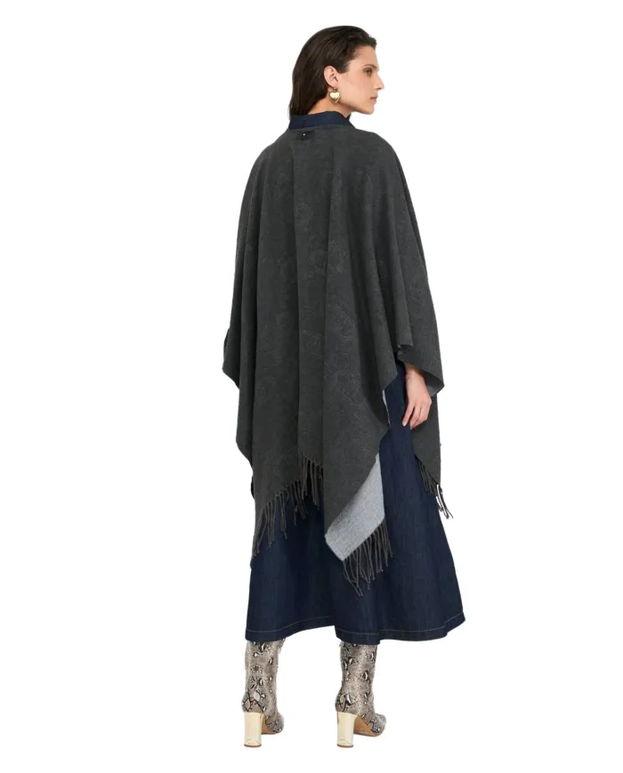 LIU JO Poncho Donna 2F5034T0300 AI 25/26 con logo a rilievo e frange. 71502 Grey cloud